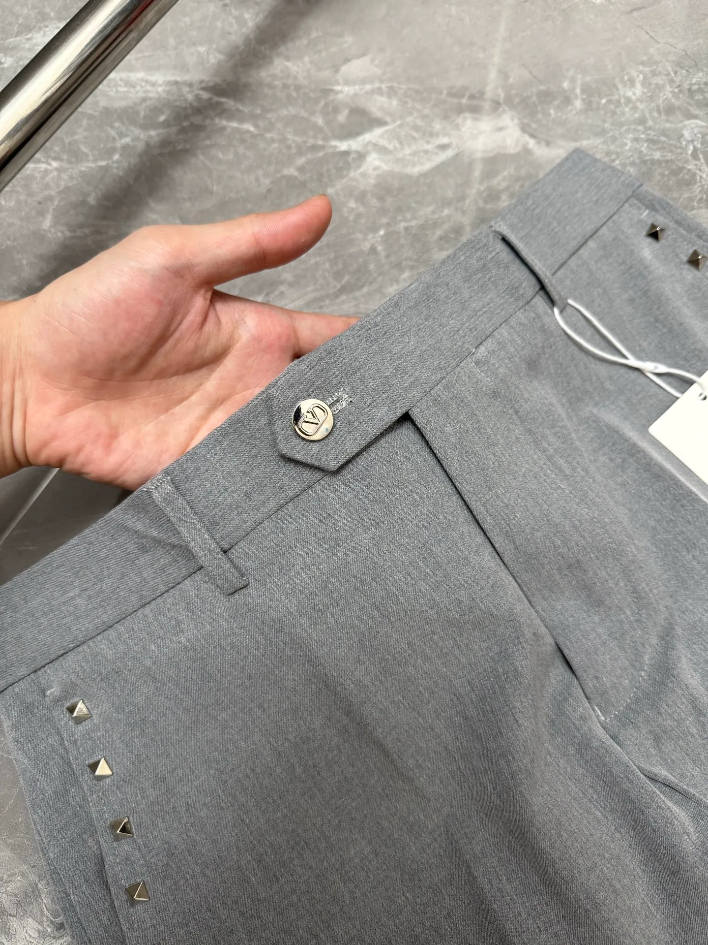 Valentin*/Valentino Heavy Industry Pyramid Rivets Suit Pants Suit Pants Sizes: 30.31.32.33.34.36.38 Color: Black Light Gray